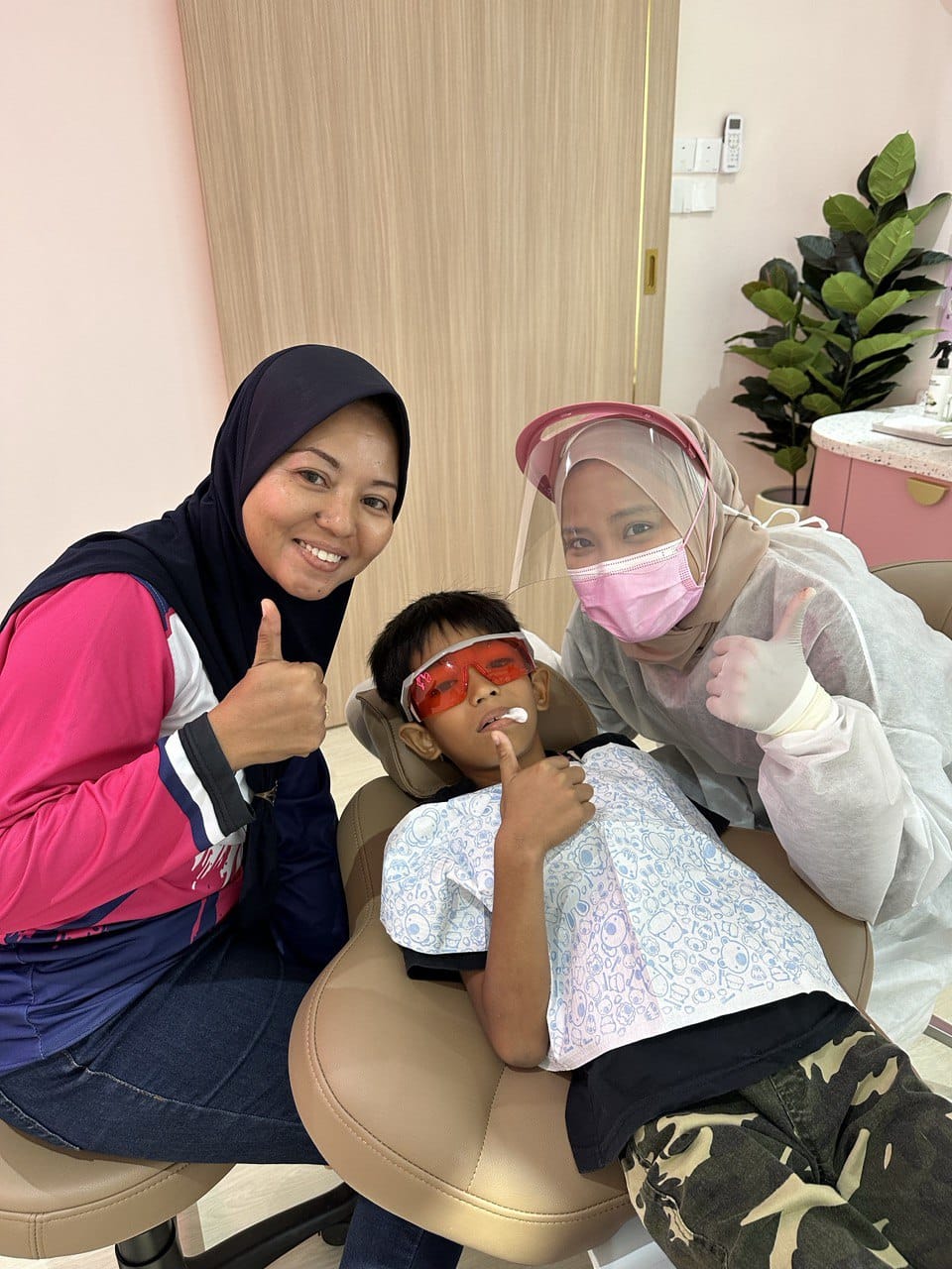 Founding of Klinik Pergigian Bayu